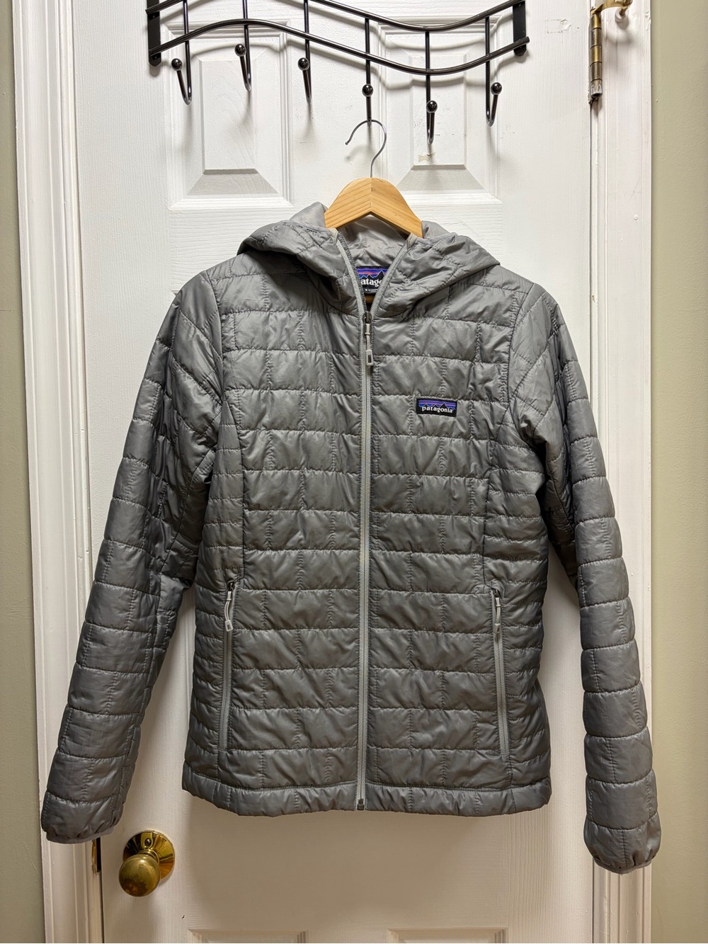 Patagonia Women’s Gray Hooded Quilted Puffer Jacket